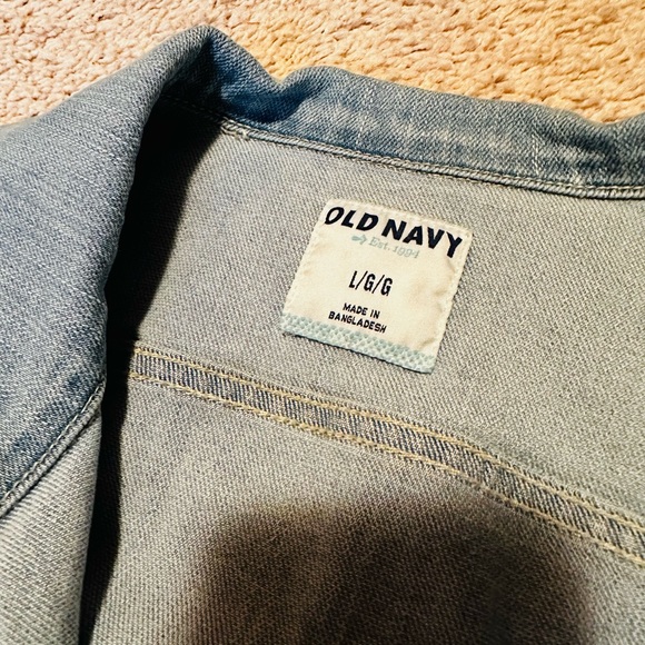 Old Navy Jean vest. Size large - Picture 3 of 3